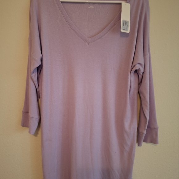 Top - Picture 2 of 5